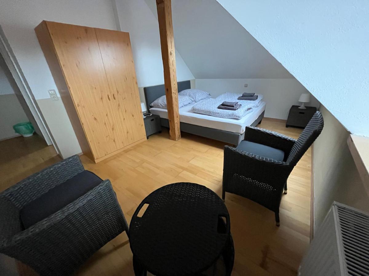 Doppelzimmer, Tv- Bad, Kuehlschrank- Parkplatz-17 Meine Eksteriør bilde